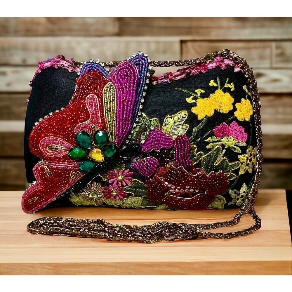 Y2K Mary Frances #08-006 “Mariposa” Shoulder Bag